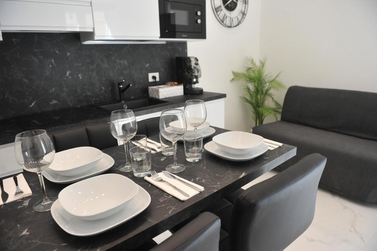 Paradise Luxury Apartment Salerno Center Bagian luar foto